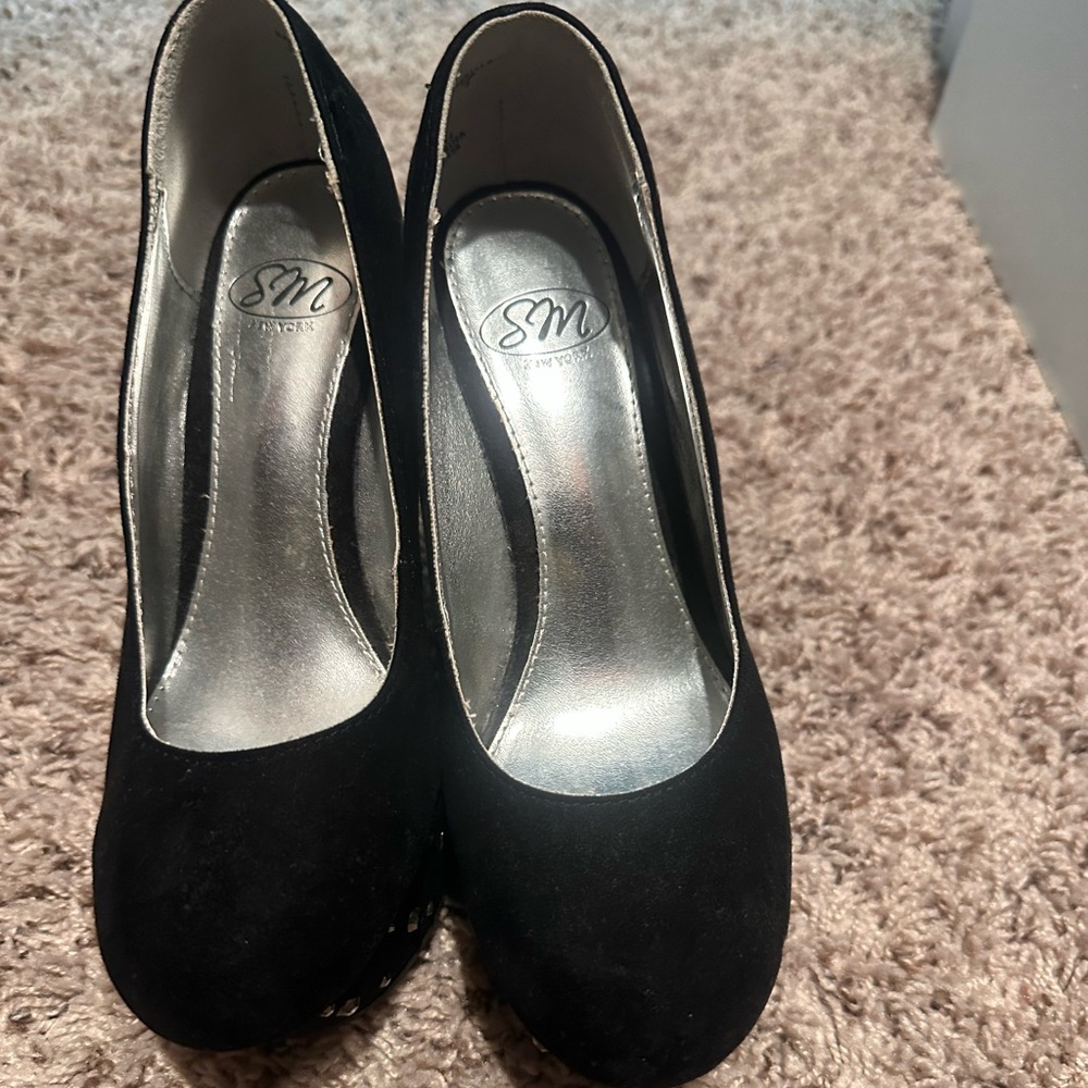 SM New York wedges